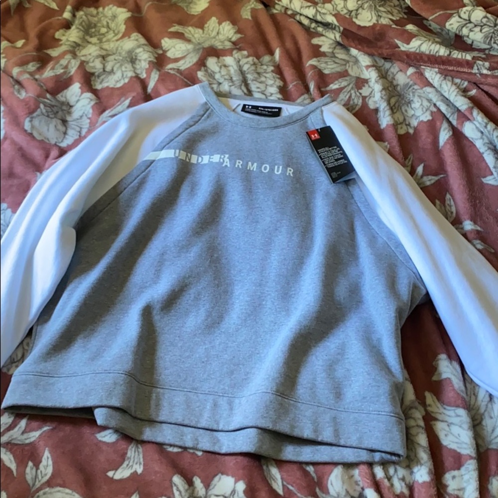 Cropped pull over